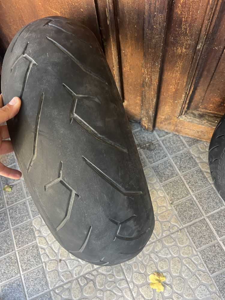 Мотоциклетни гуми Pirelli Diablo Rosso Corsa