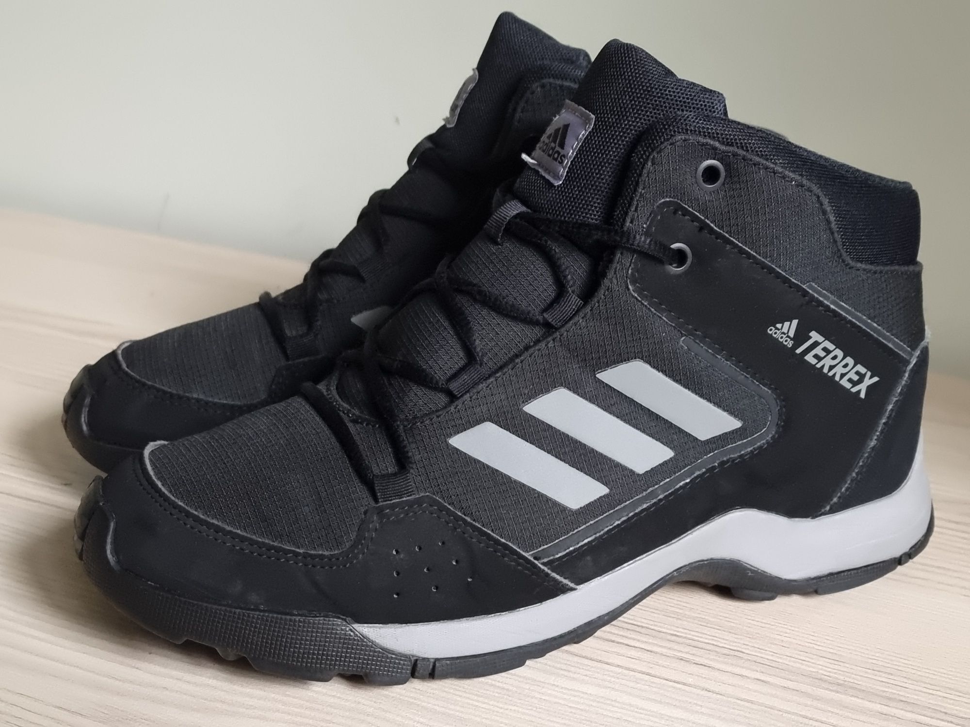 Adidas Terrex туристически боти 38,5 номер