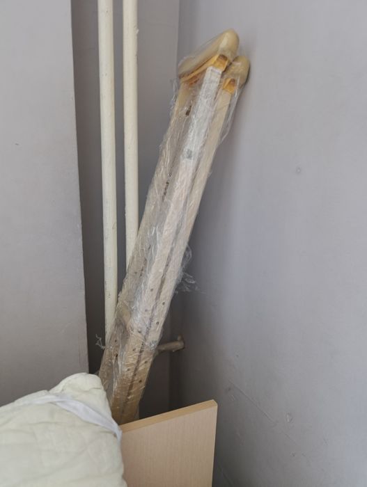 Костыли деревянные