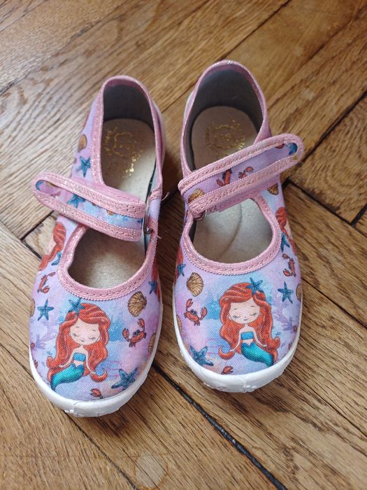 Пантофки малка дама