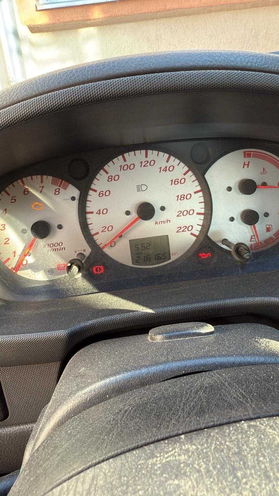 Vând Daihatsu Sirion