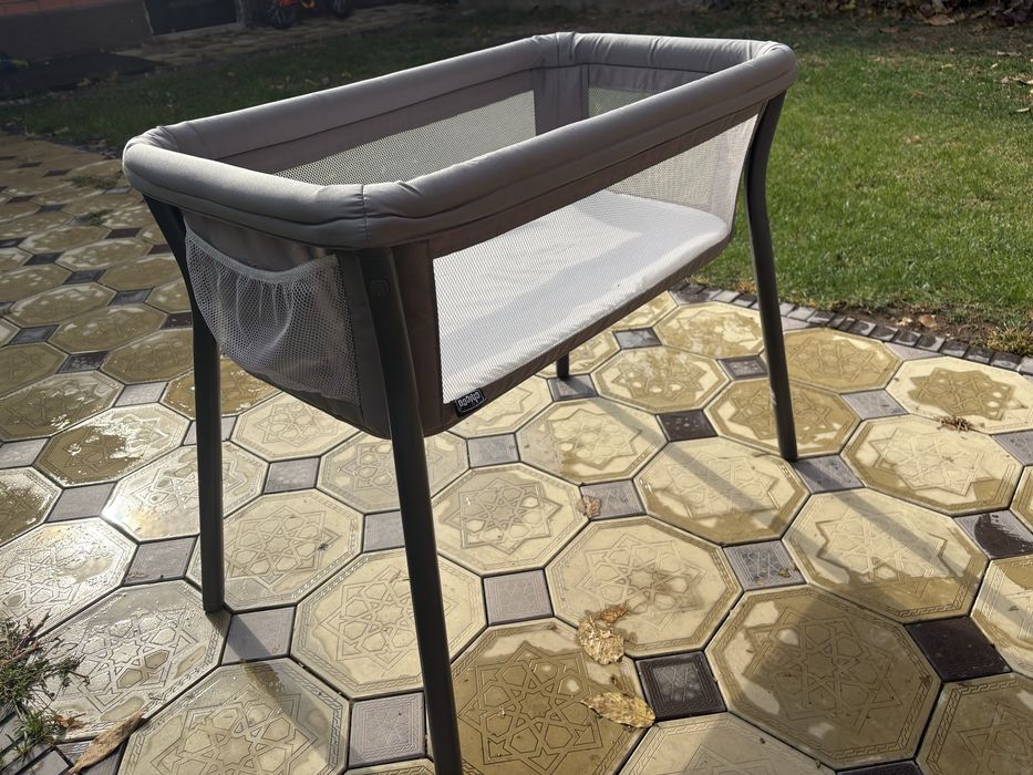 Кроватка для новорожденного