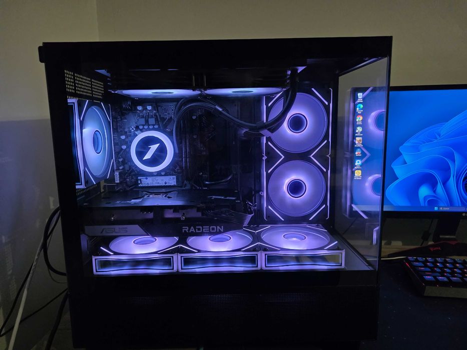 PC Gaming i5 10400F + RX 6600 XT | 16GB RAM, 1TB SSD, Răcire cu lichid