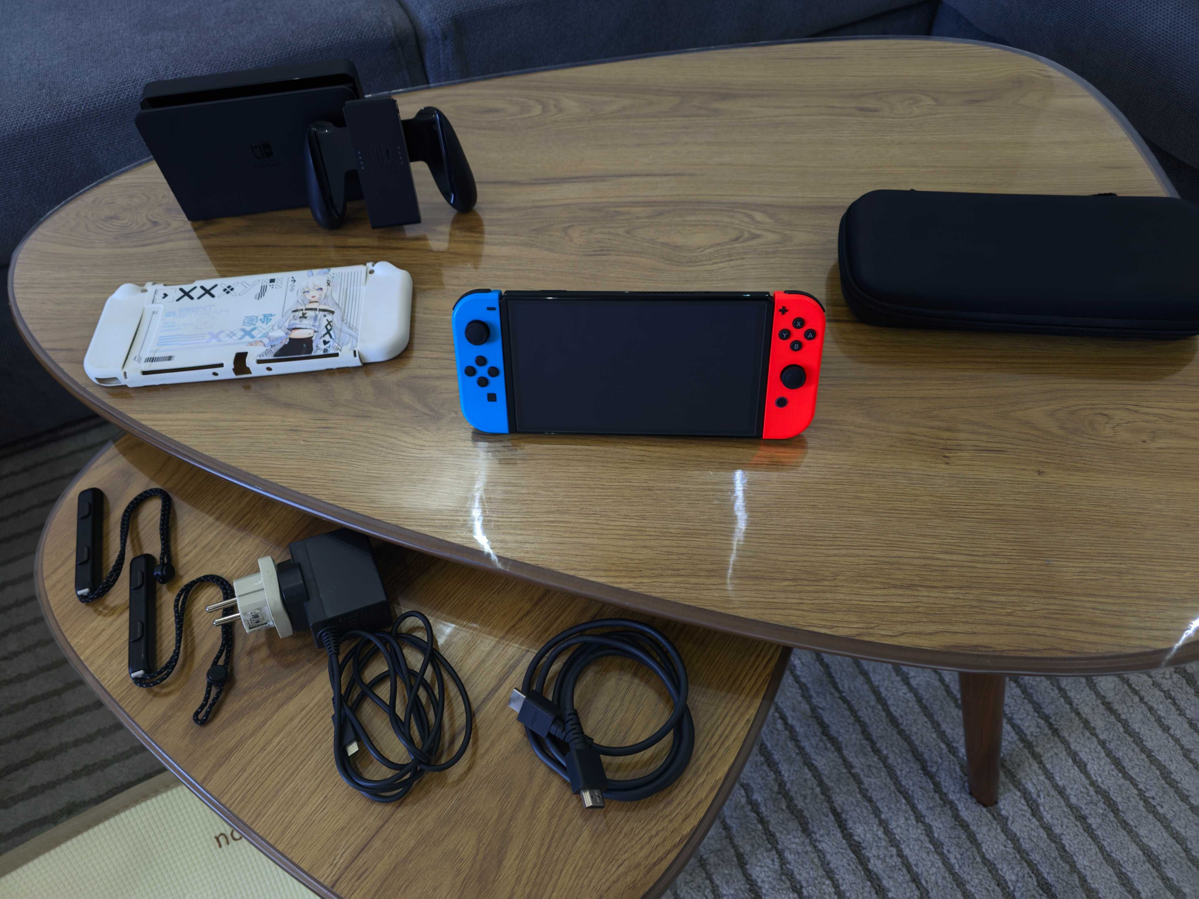 Нинтендо свитч олед 64гб весь комплект , Nintendo switch oled 64 gb