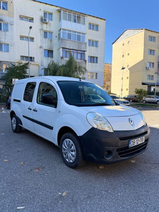 Vând Renault kangoo 2010