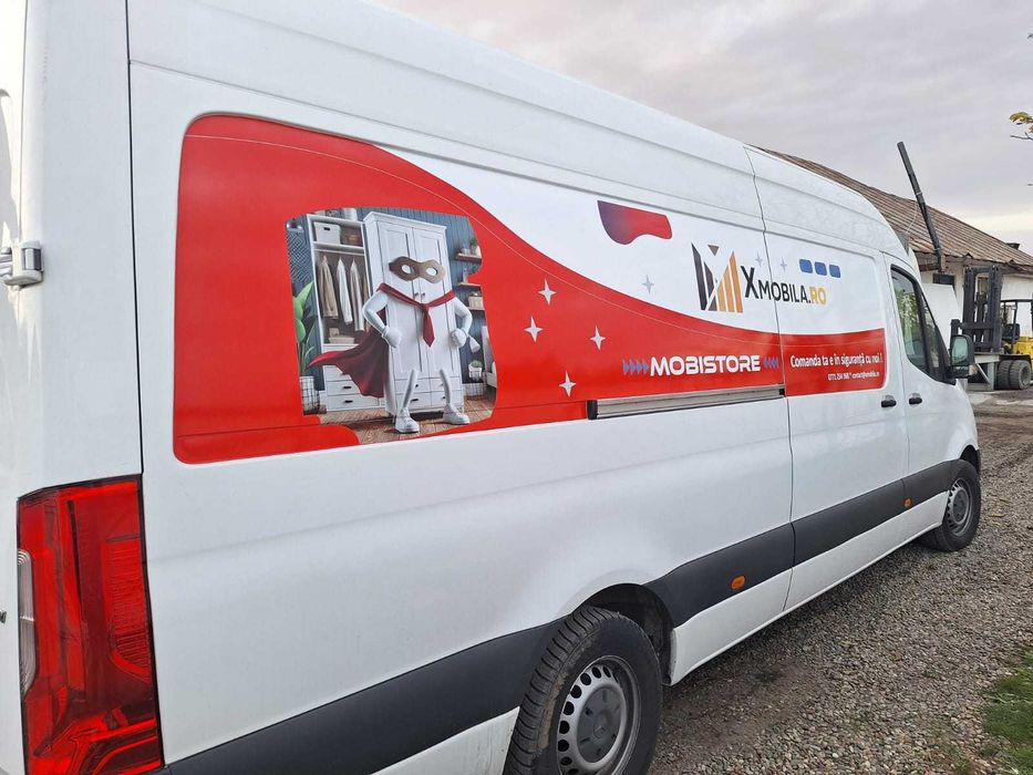 Colantare auto/spații comerciale