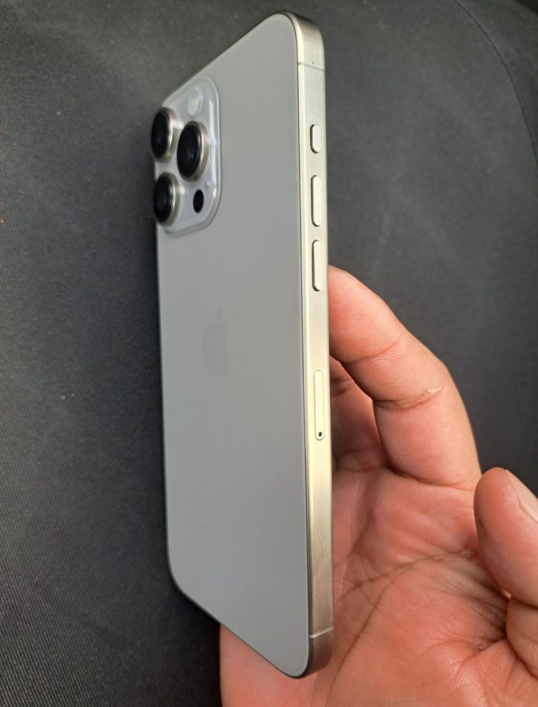 iPhone 15 Pro Max Dubai 1.1