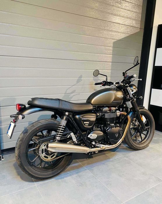 Motocicleta Triumph Street Twin 900 second 2022