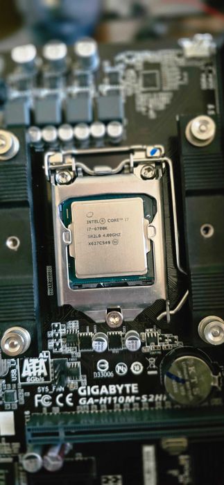 Placa de baza Gigabyte GA-H110M-S2HP, 1151 + 2x8GB DDR3+Intel i7 6700K