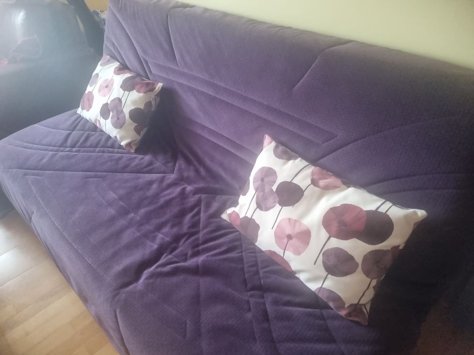 Vând canapea extensibila