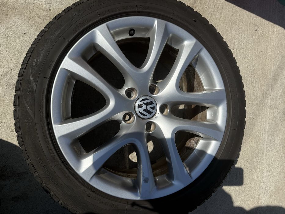 Jante originalale vw passat 225/50 R17,cauciucuri Hifly M+S 80%