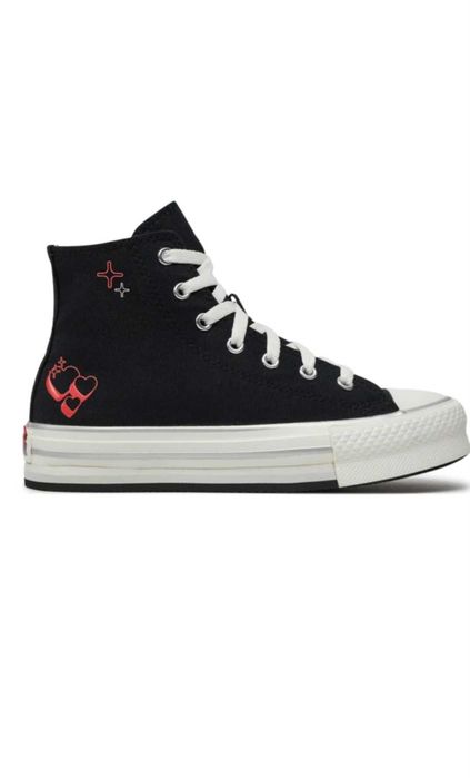 Vand tenesi converse