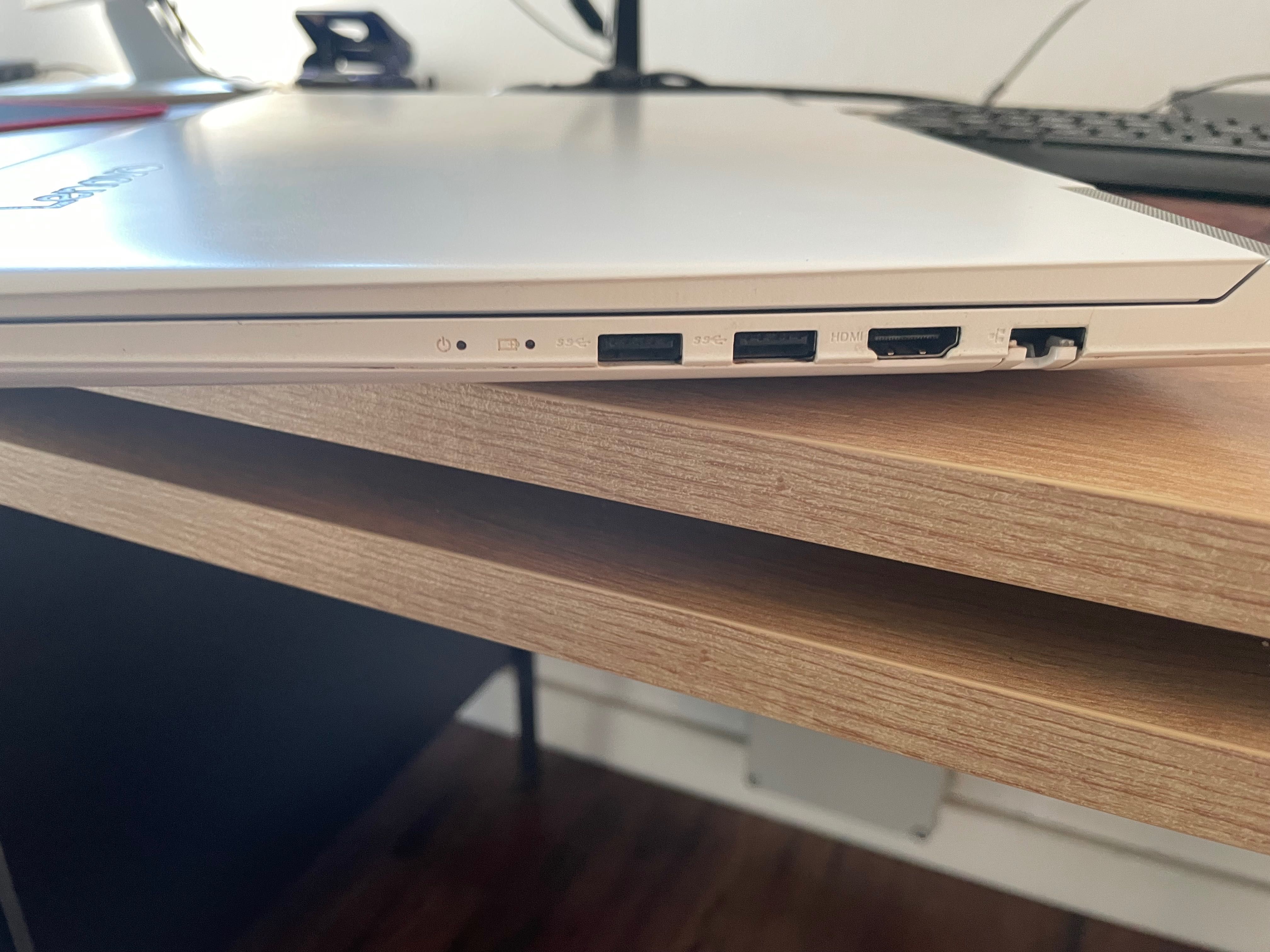 Laptop Lenovo Ideapad 700-151SK