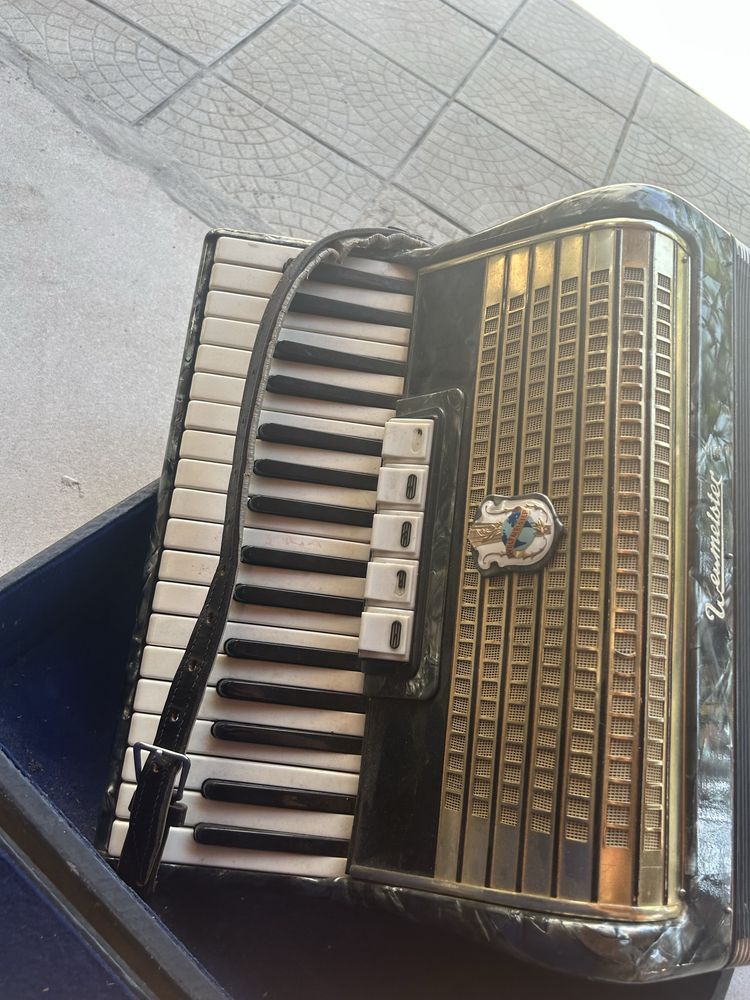 Weltmeister 48 bass