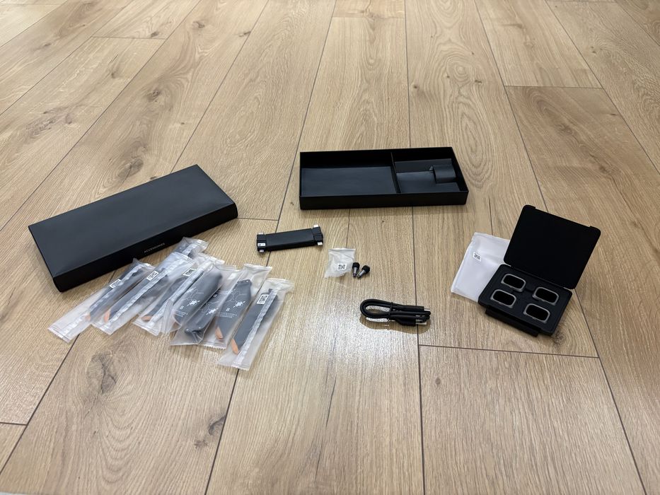 Дрон DJI Air 2S Fly More Combo