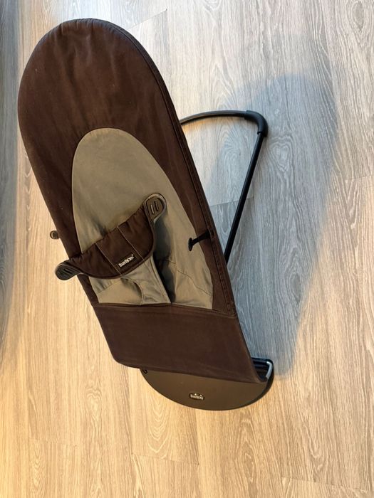 Baby holder babybjorn