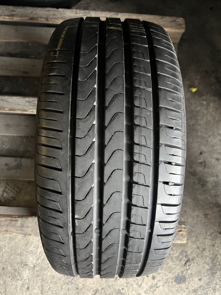 1 anvelopa de vara 235/45/17 Pirelli/Dunlop!