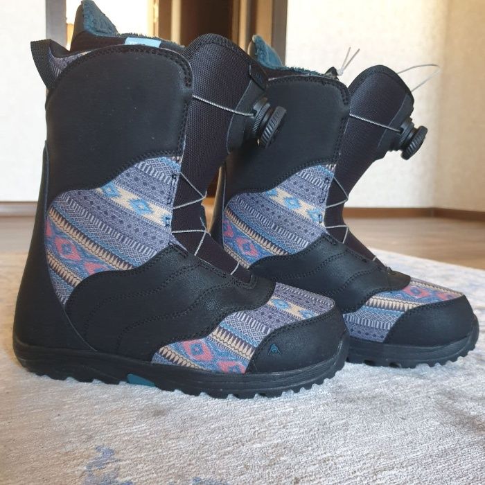 Ботинки Burton MINT для сноуборда