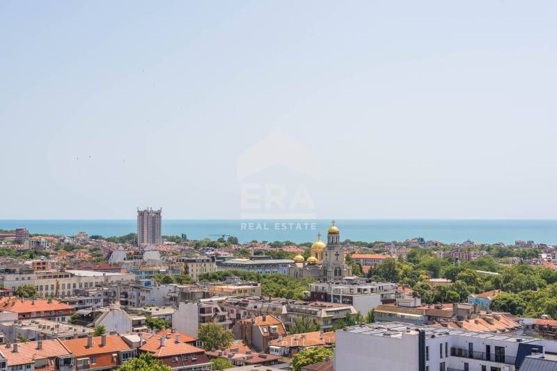 Продава се Тристаен апартамент в Варна, Център - 94 кв.м за 2394 €/кв.м - Снимка #5