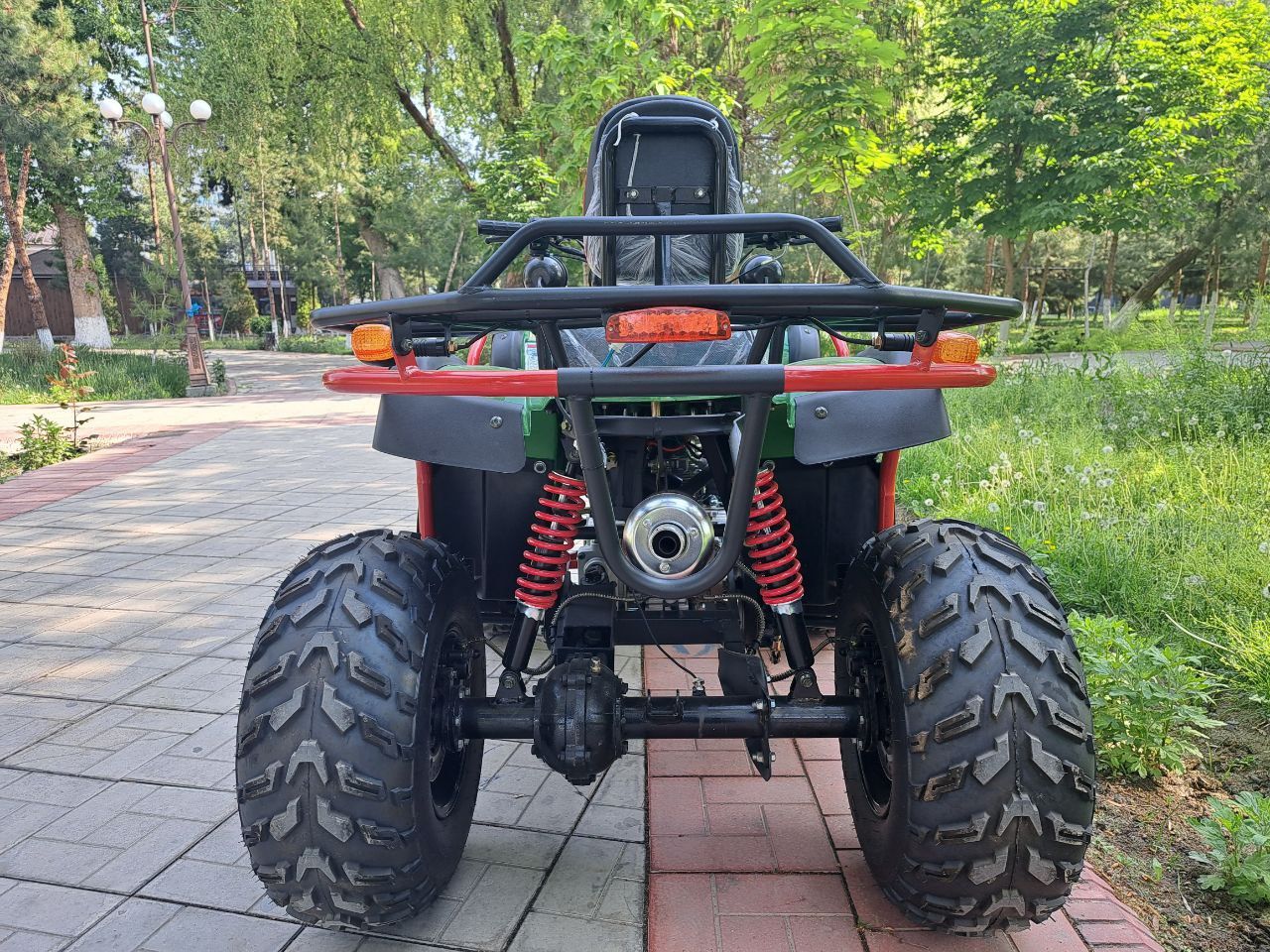 Продаётся квадроцикл ZONGSHEN 300cc 4WD