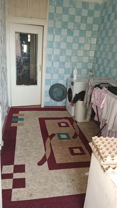 Возьму парней на подселение зал полностью пустой и есть отдельная комн