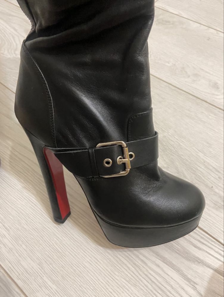 Cizme Christian Louboutin