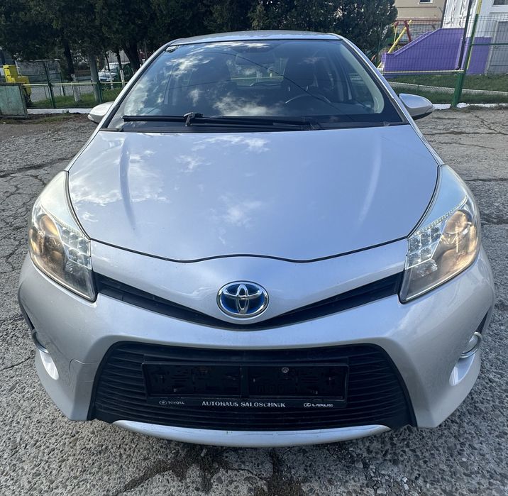 Toyota Yaris 1,5 Hybrid ,an 2013,Automata