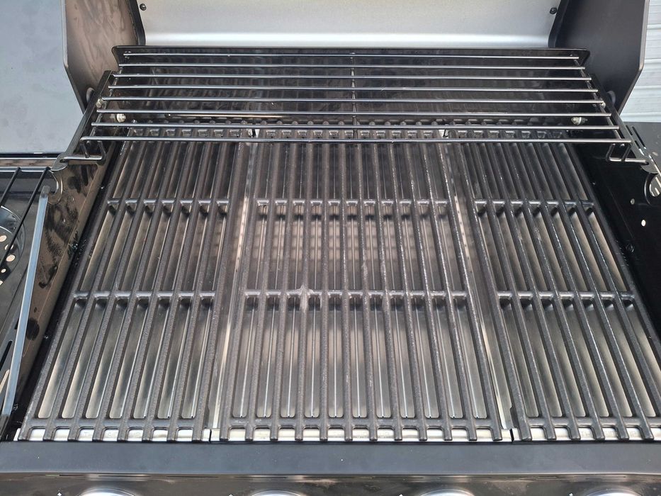 Газов грил Char-Broil -НОВО
Газов грил Char-Broil -НОВО