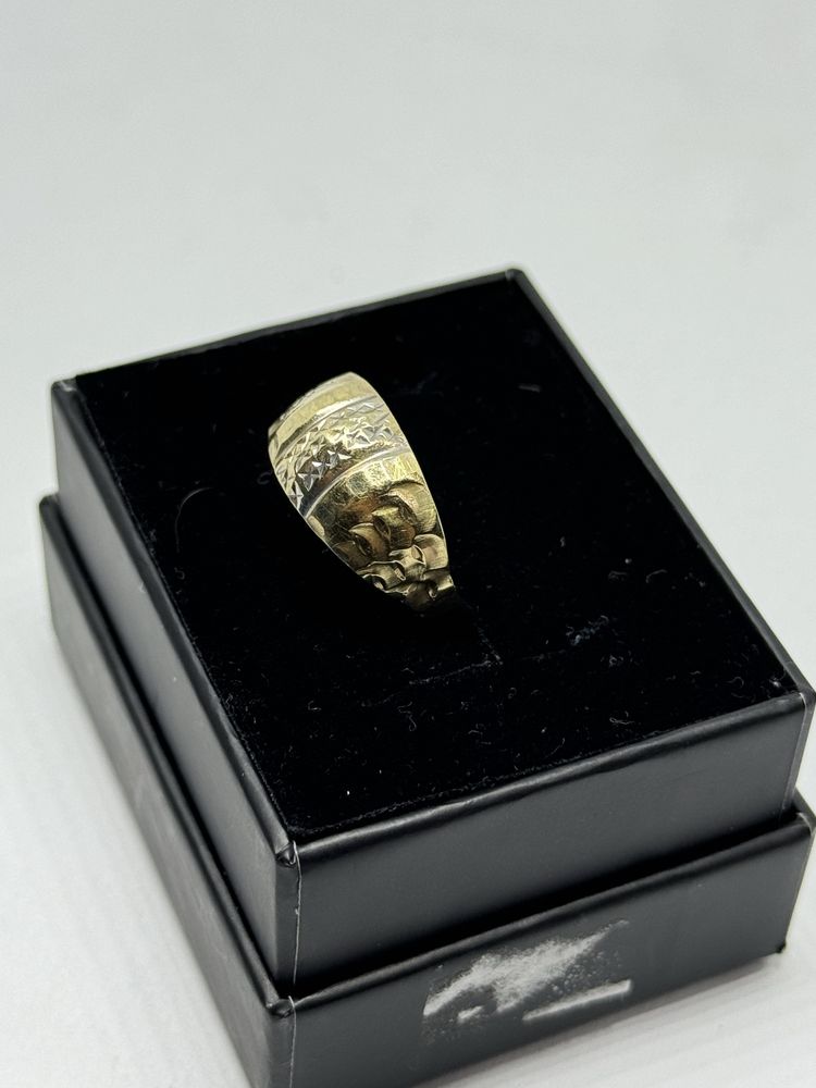 златен дамски пръстен 1.12гр 14к 585
