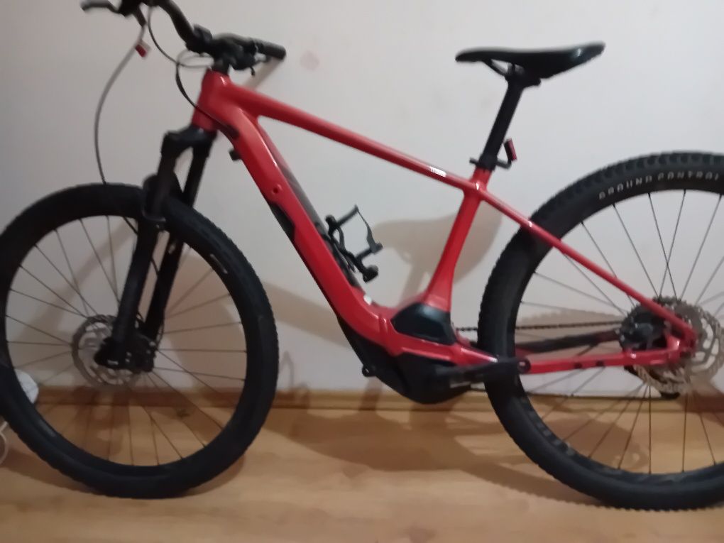 Bicicleta electrica specialized levo