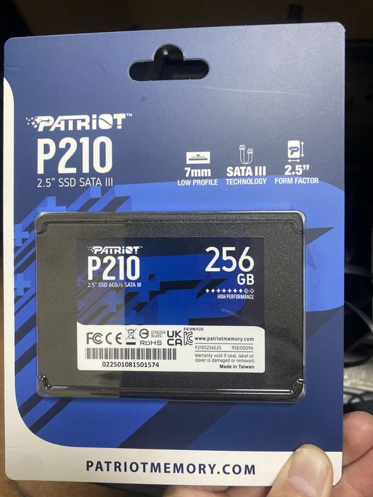 ССД 256 ГБ 2.5"  Patriot Memory P210