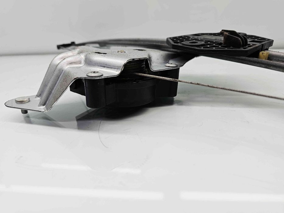 Macara electrica geam stanga fata Dacia Sandero 2 [Fabr 2012-prezent]