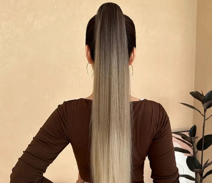 Рокля блестяща златна