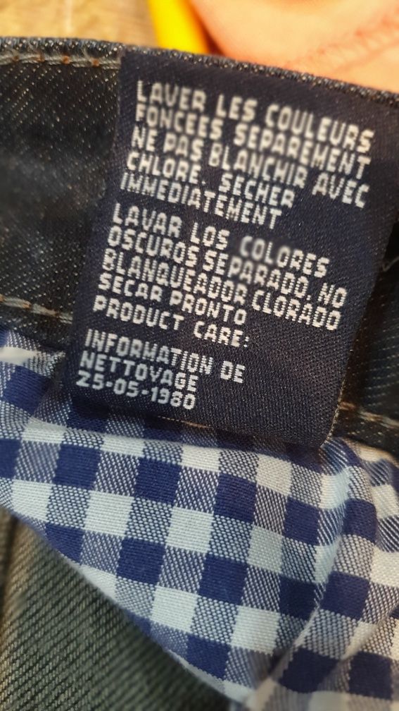 Blugi Tommy Hilfiger+bluza H&M, ambele la doar 45 lei
