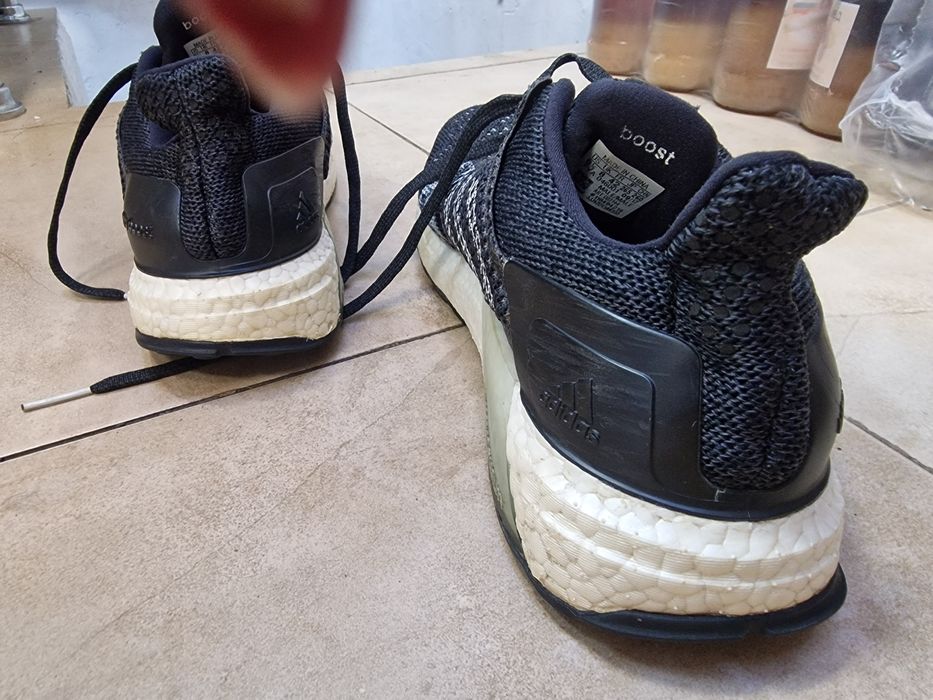 Adidas UltraBoost ST core black номер 42.5