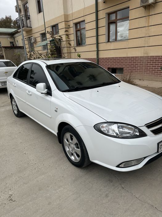 Lacetti Gentra 2023 AT