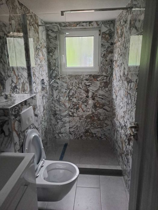 Anunț Servicii Renovări Apartamente – Profesionalism și Calitate!