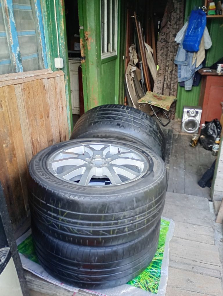 Продам диски литые