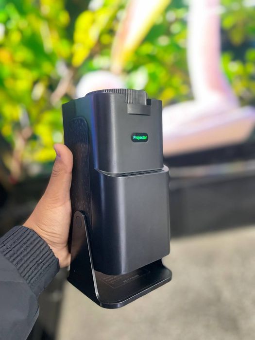 Проектор для домашнего кинотеатра UNIC HY320 GAME игровой, Android, пр