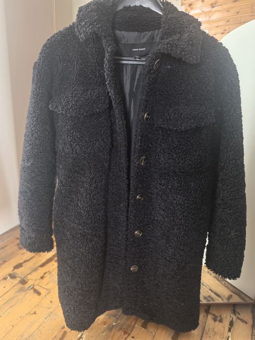 Палто  ново размер с, 50 лв якето с пух 80 лв размер с
