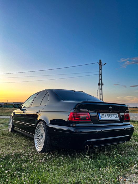 BMW Seria 5  (e39)