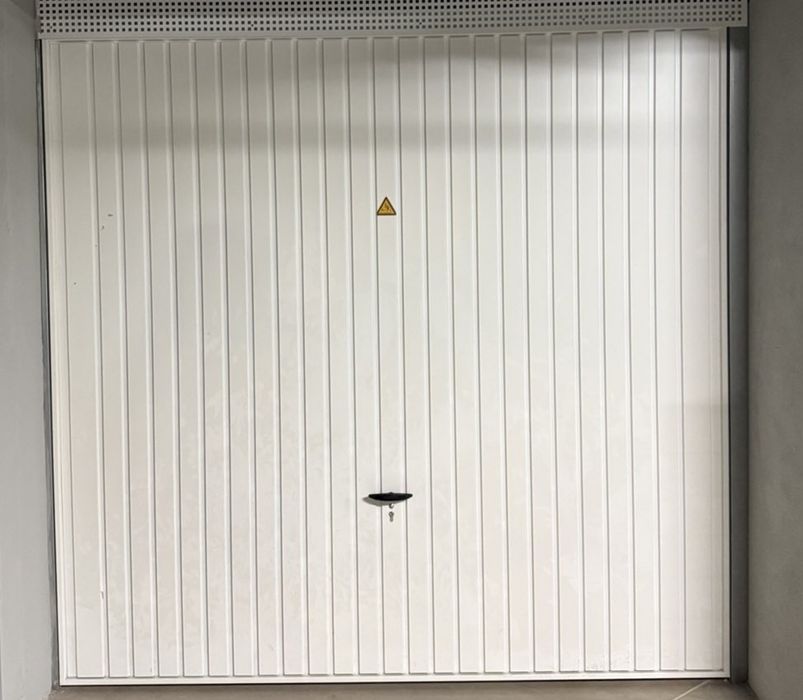 Novoferm крилата гаражна врата 225ш х 200в