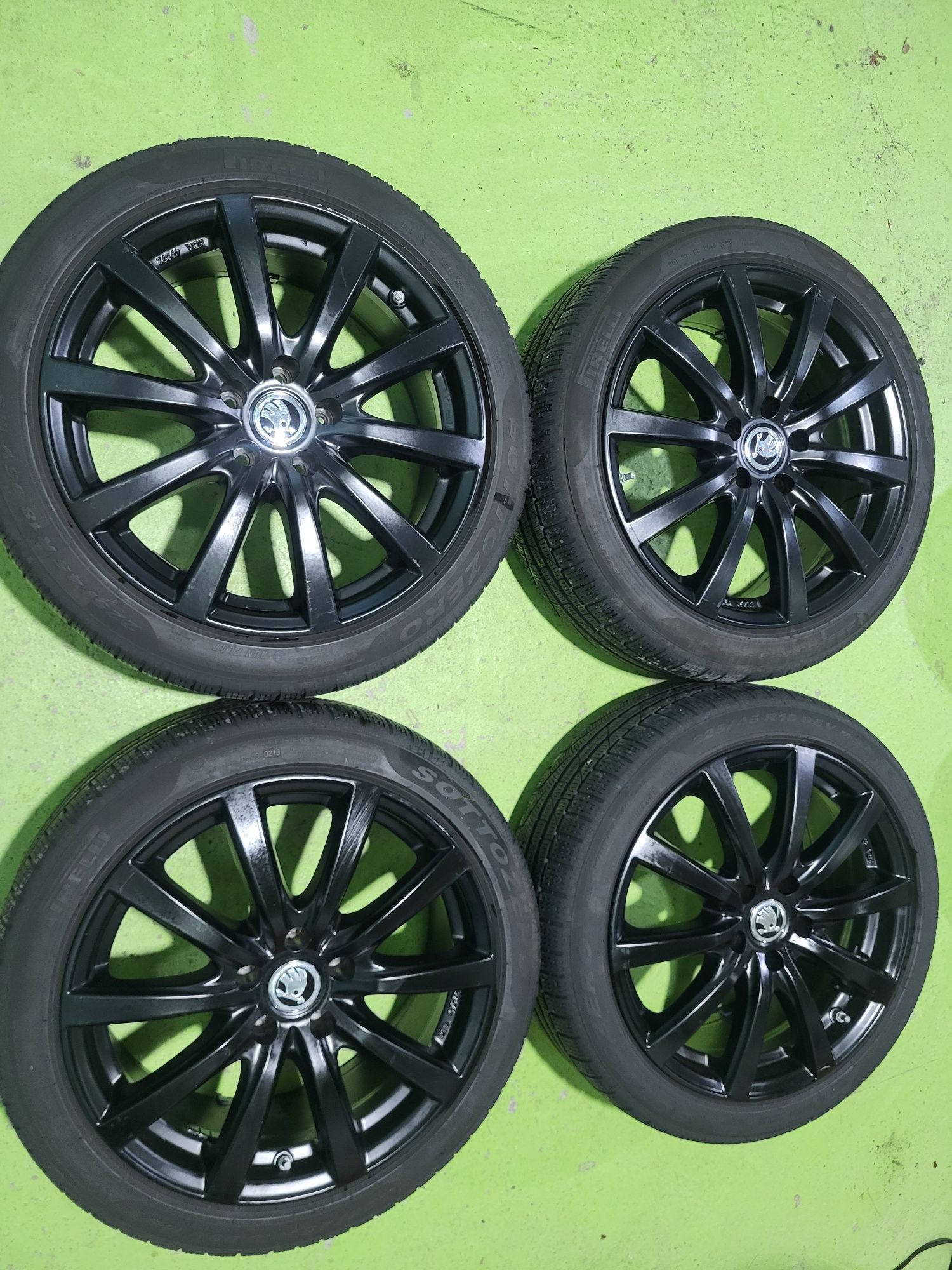 18 5x112 Skoda Vw Seat Audi Mercedes 5х112