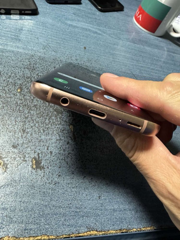 Samsung Galaxy S9 Plus 6/64gb - отличен