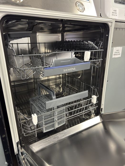 !!PROMOTIE!! Masina de spalat vase semi-integrată Siemens SN53ES22AE