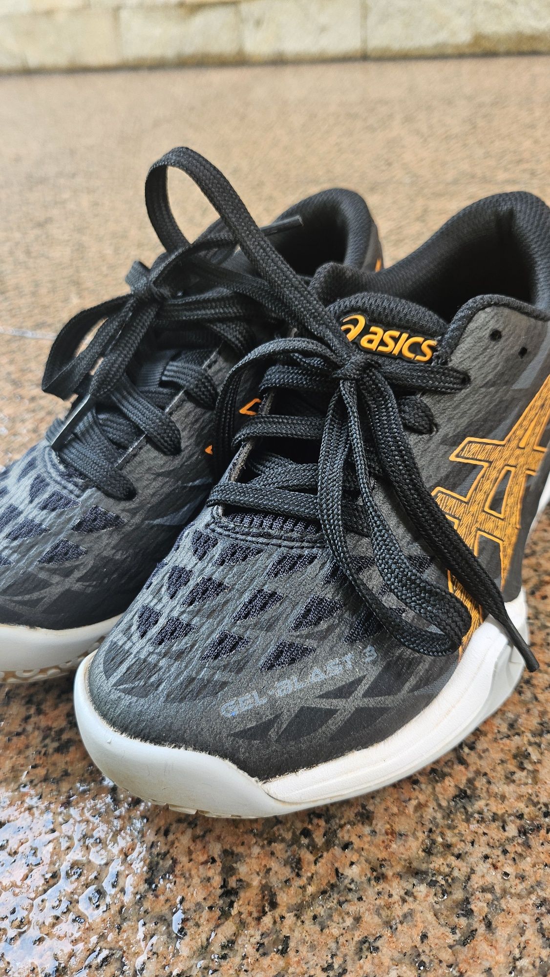 Детски обувки за волейбол Asics
