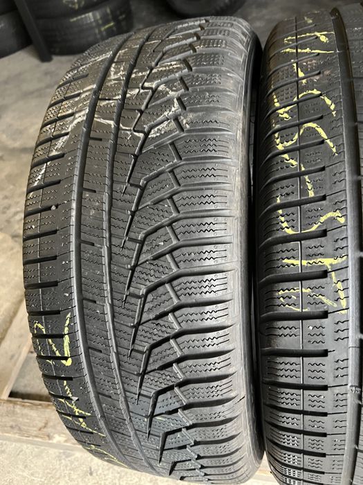 2 anvelope de iarna 215/55/17 hankook 6 mm 2020!
