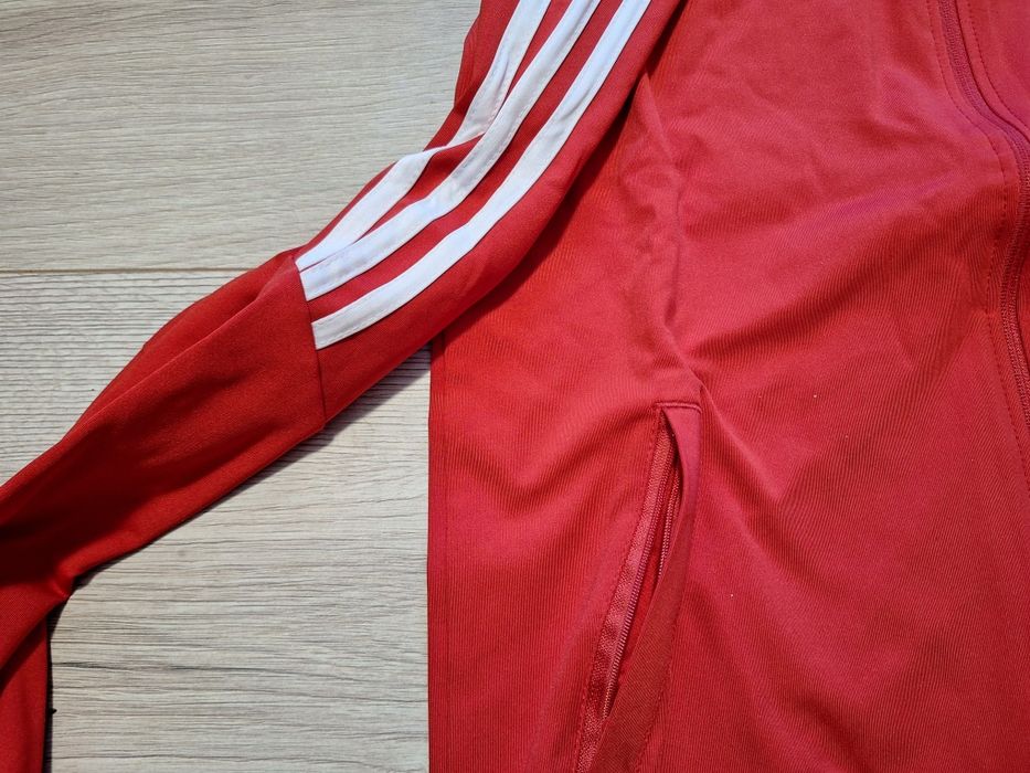 Футболен анцунг на Манчестър Юнайтед цял цип !