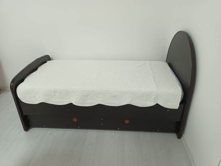 De vânzare pat copii