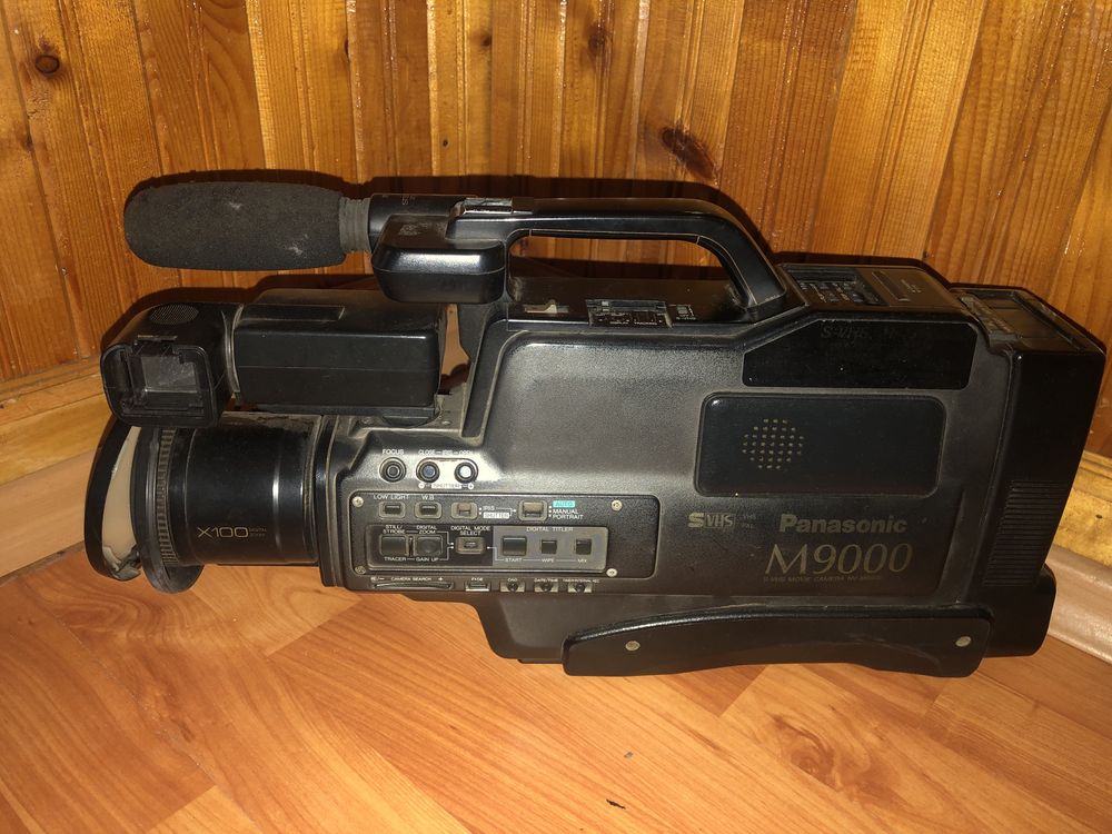 Камера Panasonic M9000